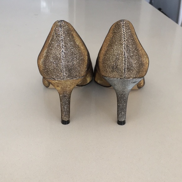 Nine West Sparkly Point Toe Pumps NWOT - Picture 4 of 6